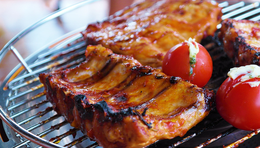 Rotes Fleisch erhöht Brustkrebsrisiko